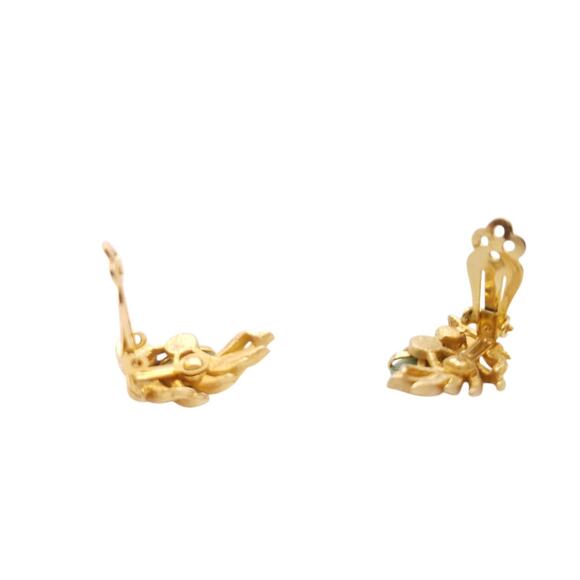 Vintage Lisner Earrings Clip On Gold Tone Jade Stone Faux Pearl Textured Leaf - Picture 2 of 4